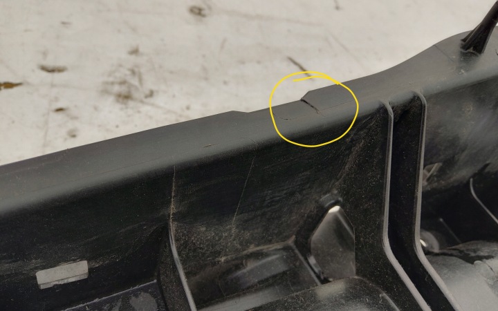 RENFORCEMENT AVANT SUPÉRIEUR PANNEAU AVANT YARIS IV 4 53213-K0011