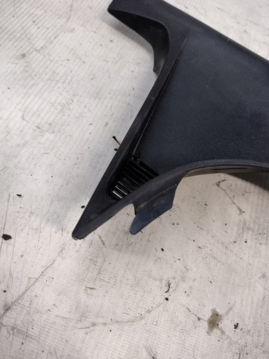 DOUBLURE DE PASSAGE DE ROUE SKODA FABIA I 6Y1819415A 6Y2819415A