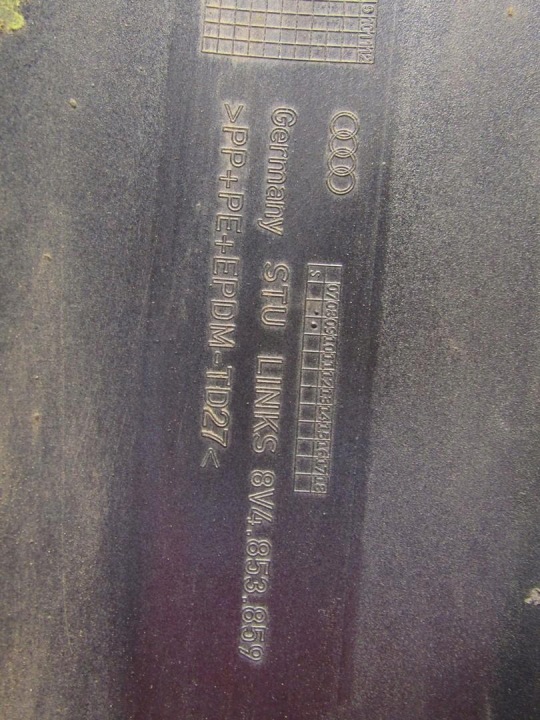 MOULURE REVÊTEMENT SEUIL GAUCHE LZ9Y AUDI A3 8V S-LINE 1346