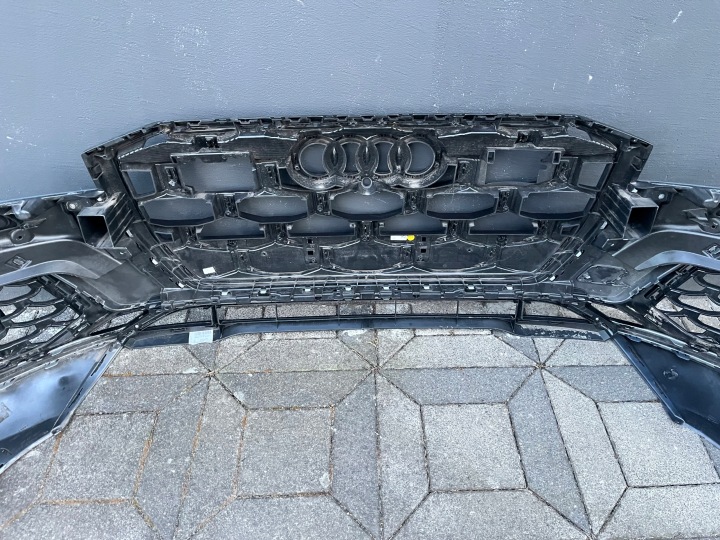 AUDI Q7 SQ7 4M0 4M II LIFT 2024- PARE-CHOCS AVANT S-LINE