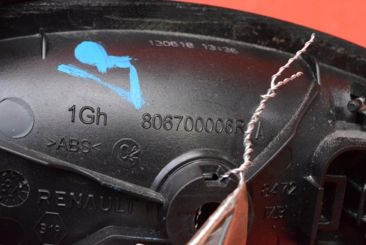 POIGNÉE INTÉRIEURE GAUCHE AVANT NOIRE 806700006R RENAULT TRAFIC 3 III 14-21