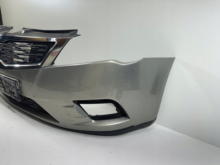 PARE-CHOCS AVANT KIA CEED I LIFT 2009-