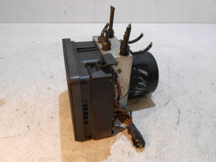 MINI R50 POMPE ABS DE FREIN CONTRÔLEUR 6757062