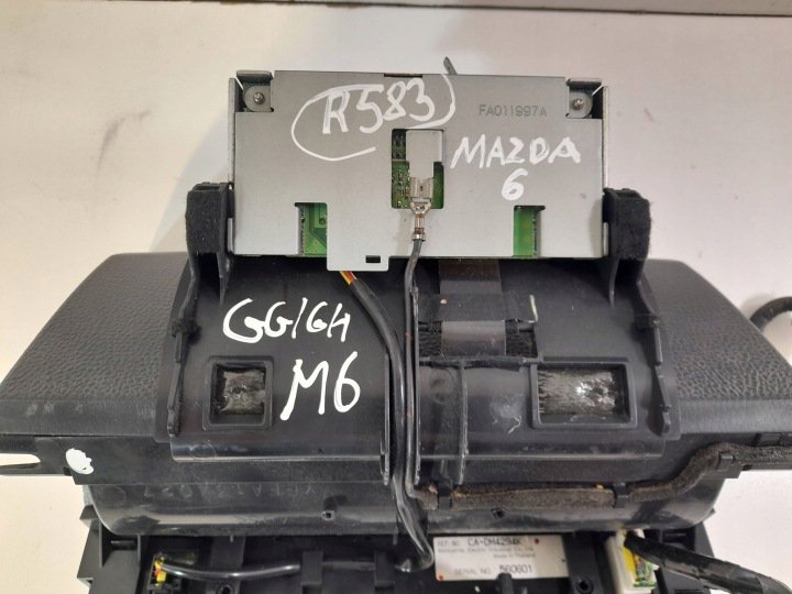MAZDA 6 GG MONITEUR CADM4294K (R583)