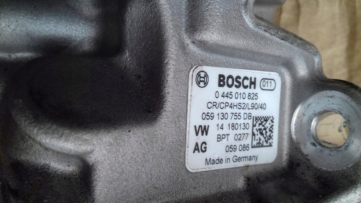 POMPE INJECTION 059130755DB VW TOUAREG III 3.0TDI