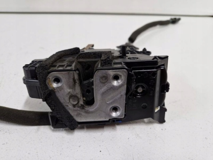 RENAULT TWINGO III 3 SERRURE DE PORTE GAUCHE ARRIÈRE ARRIÈRE 825033289R
