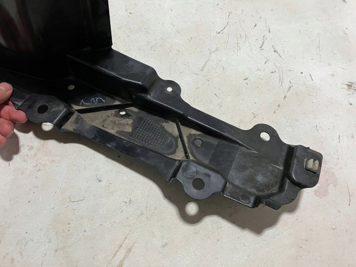 COROLLA E21 PROTECTION LATÉRALE MOTEUR GAUCHE 51444-02320