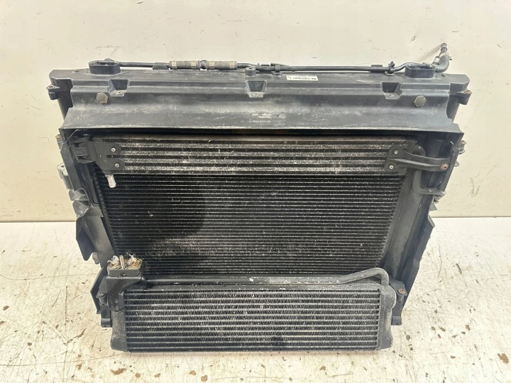 2005 BMW M5 ENSEMBLE RADIATEURS 2282501