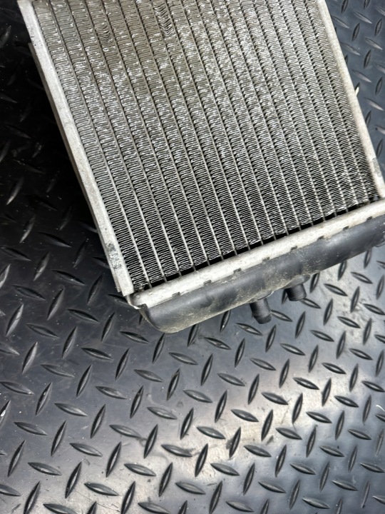 RADIATEUR EAU AUDI S8 D4 LIFT 4.0 TFSI CTF 4G0121202