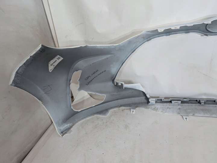 PARE-CHOCS AVANT TOYOTA YARIS IV 4 52119-0DA00