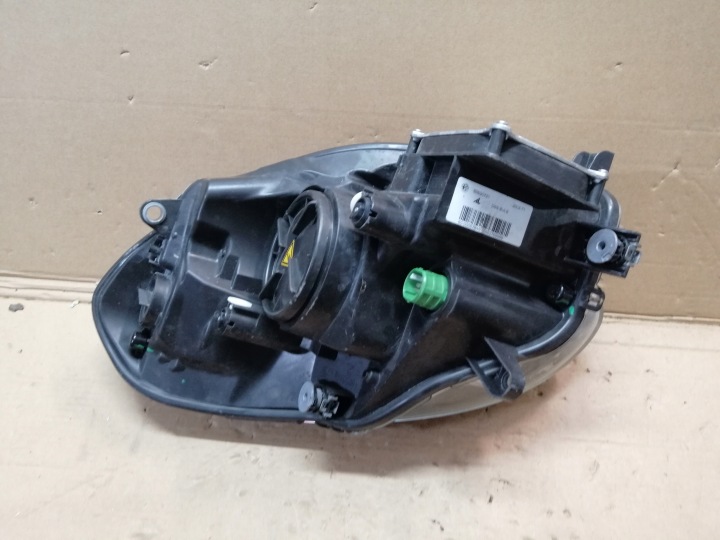 PHARE GAUCHE AVANT ALFA ROMEO 4C CARBONE EUROPE