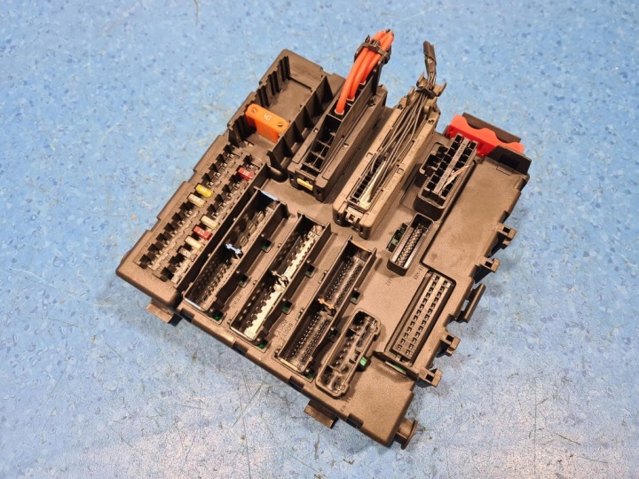 OPEL VECTRA C 1.8 MODULE REC 13189927