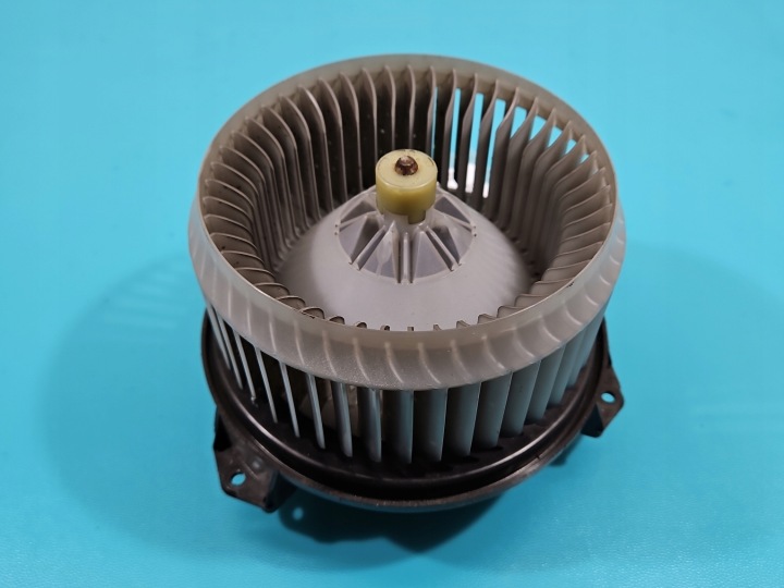 VENTILATEUR CONDUIT D'AIR VENTILATEUR TOYOTA AVENSIS III T27 272700-8105