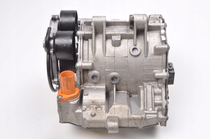 BMW 2 U06 U11 1.5 HYBRIDE ALTERNATEUR 24R 5A96D93