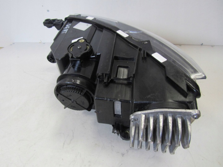 SEAT ATECA PHARE DROIT AVANT DROITE AVANT COMPLET LED 576941008