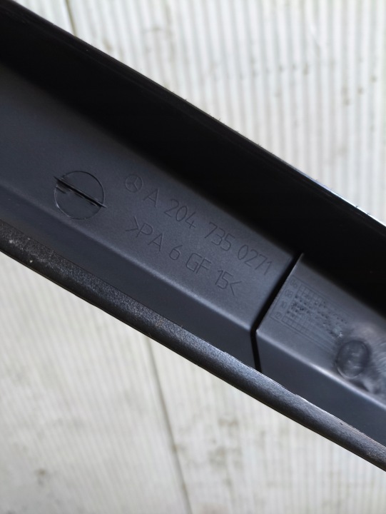MERCEDES W204 MOULURE PROTECTION PORTES ARRIÈRE DROITS MERCEDES A2047350271