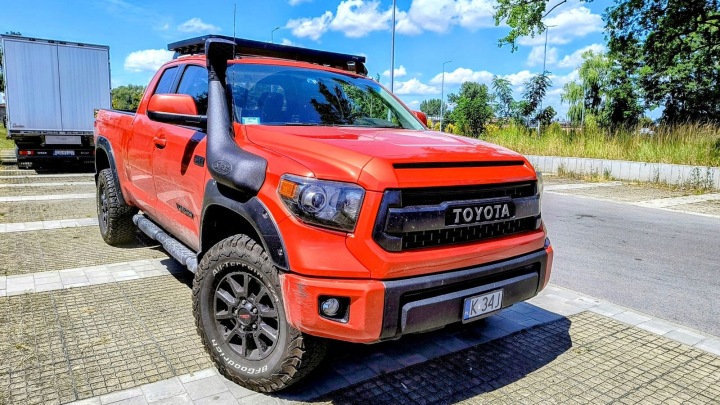 COUSSINS PNEUMATIQUES NISSAN TITAN TOYOTA HILUX TUNDRA FORD RANGER NAVARA