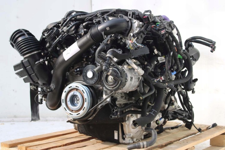 BMW POMPE CARBURANTS 7934496 13517934496 7934496 MOTEUR B58B30P B58N B58 B30 79