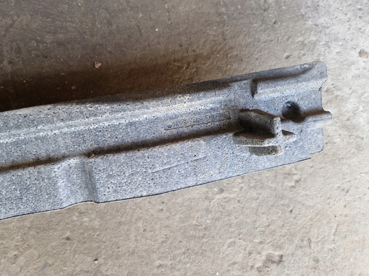 POUTRE AMORTISSEUR PARE-CHOCS ARRIÈRE FORD FIESTA MK7 1.4 TDCI