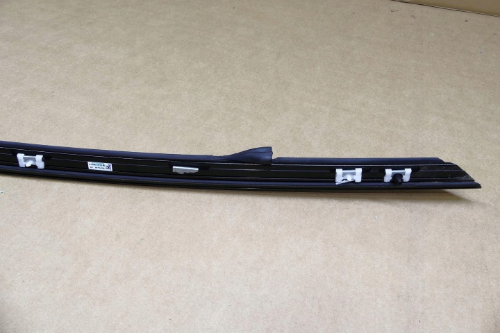 BMW 4 G22 MODULE 430IX COUPÉ 23KM MOULURE CARROSSERIE DROITE