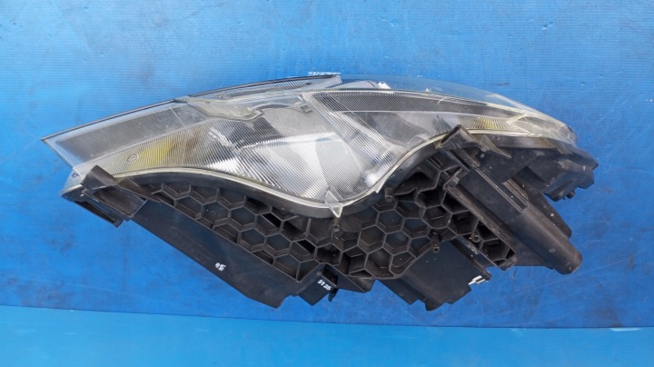 PHARE GAUCHE AVANT EUROPE 3T1941017H XÉNON ROTATIF SKODA SUPERB II LIFT