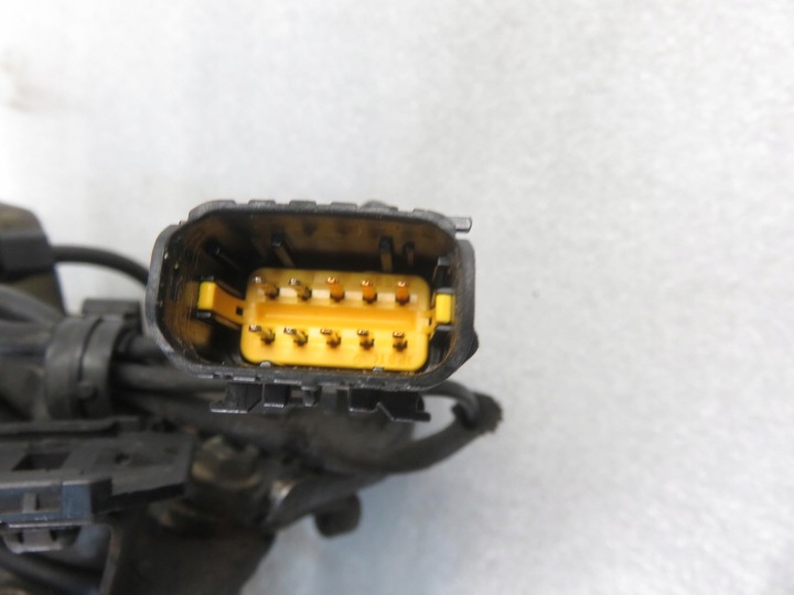 POMPE INJECTEURS LUCAS RENAULT 1.9 D R8448B281B LDCR02001AB1 LCR6735405