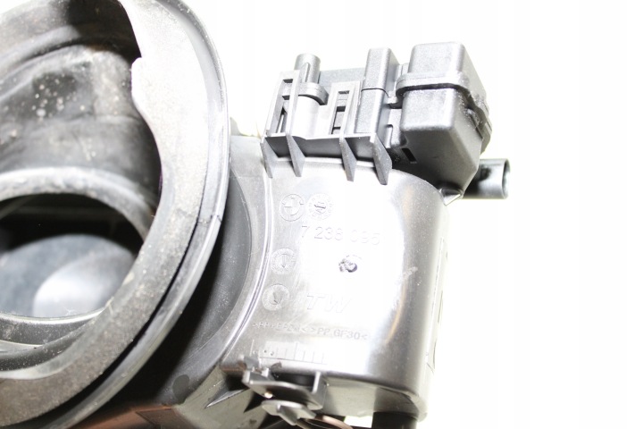 CLAPET GOULOTTE DE REMPLISSAGE CARBURANTS 7238095 BMW 1 F20 F21 MINERALWEISS