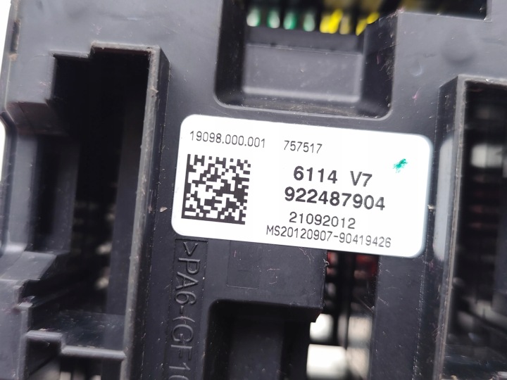 BMW 3 SERIES CHÂSSIS MODULE FUSIBLES 320D DIESEL 120KW (163 HP) 9224879