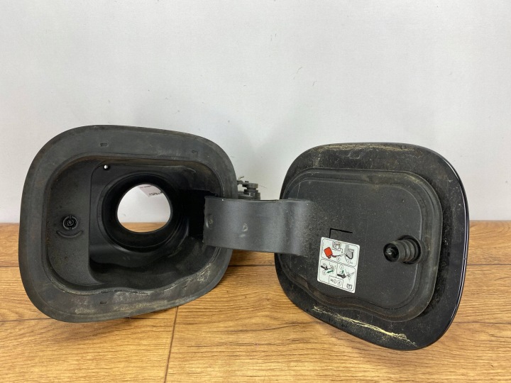 CLAPET GOULOTTE DE REMPLISSAGE CARBURANTS FORD ESCAPE IV 2020+