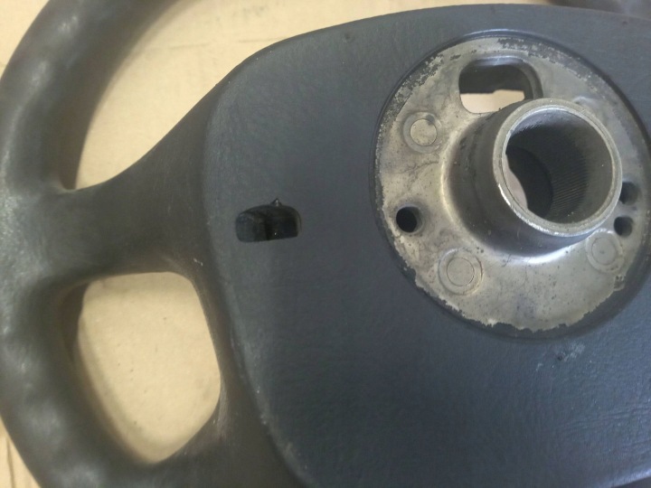 VOLANT VOLKSWAGEN PASSAT B5.5 3B0419091AE