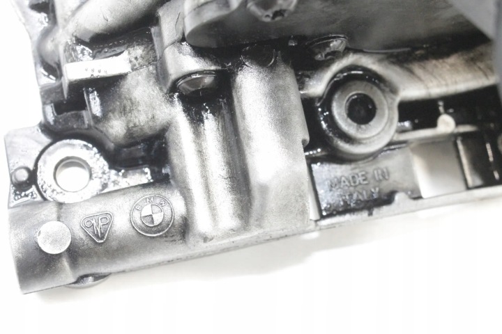 POMPE HUILES MINI COUNTRYMAN (R60) 7823007 27160022 1.6L 82KW 2012