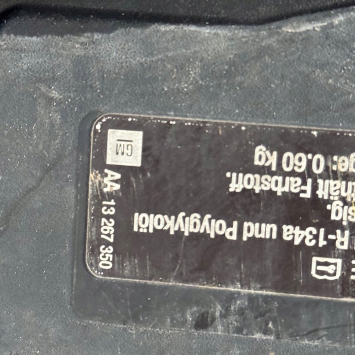 PANNEAU SUPPORTS SUPÉRIEUR PANNEAU AVANT OPEL INSIGNIA A 13267350