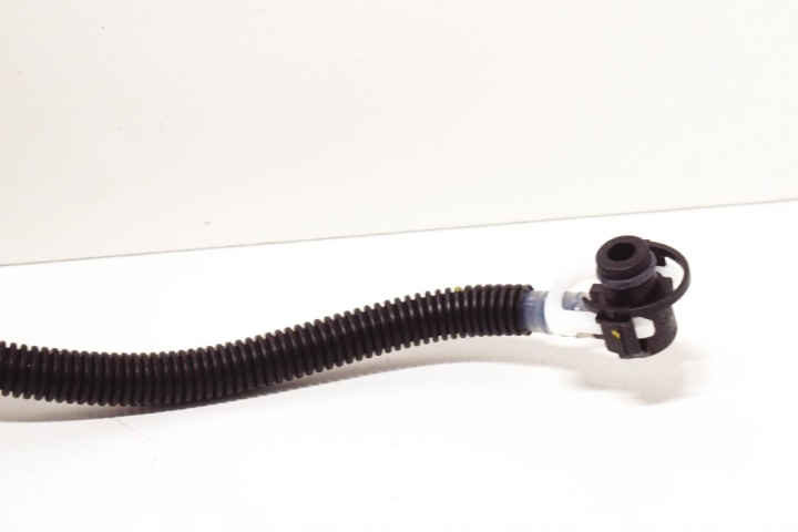 MERCEDES ESSENCE E W210 FIL COMBUSTIBLE TUYAU E270 DIESEL NEUF ORIGINAL A612