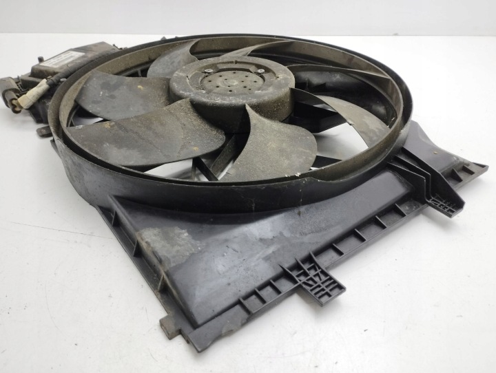 MERCEDES-BENZ C W203 2002 VENTILATEUR RADIATEUR A2035000293