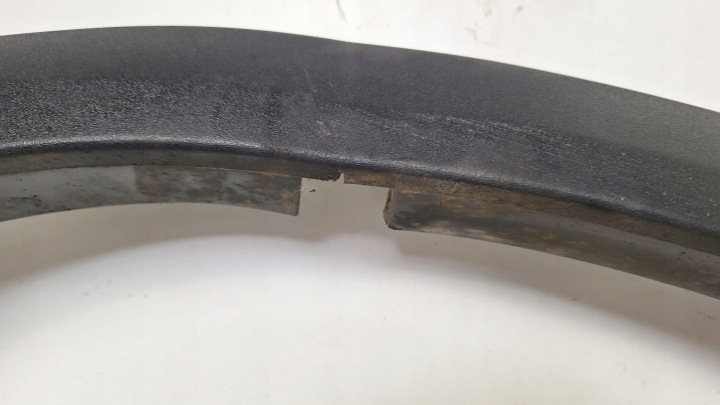IVECO DAILY 14- VI MOULURE LATÉRALE NADKLADKA AILE 5801342802