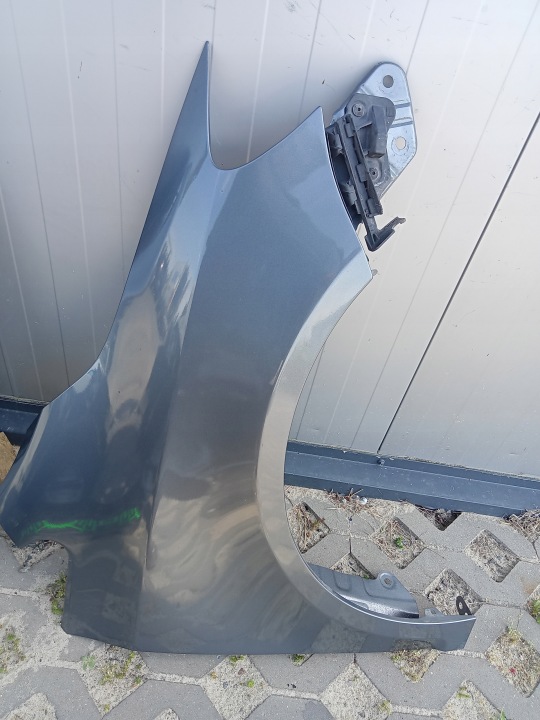 AVANT VW GOLF V 5 PLUS 5M0 CAPOT PARE-CHOCS AILE GRIS LA7T
