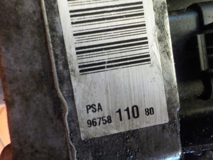 3008 308 5008 207 C3 C4 1.6 THP 12R 156KM 5FV POMPE AMPLIFICATEUR 9675811080
