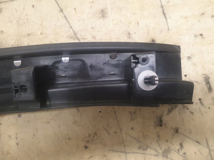 VOLVO XC90 II LIFT PROTECTION SEUIL COURROIE COUVERCLES DE COFFRE 32353428