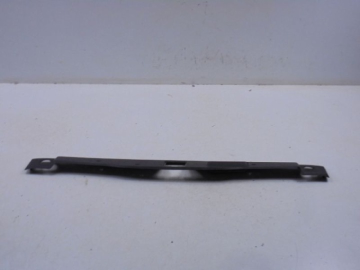 MOULURE CAPUCHONS COUVERCLES DE COFFRE COUVERCLES DE COFFRE MERCEDES-BENZ OE A2207500193