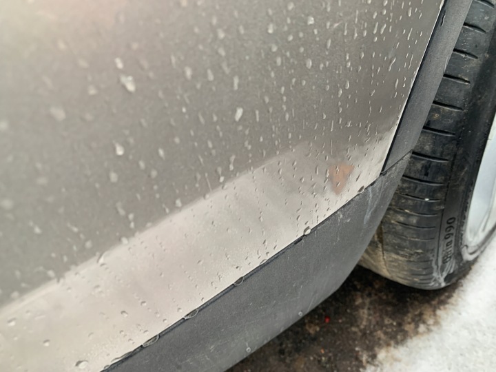 BMW X1 I PARE-CHOCS ARRIÈRE SOUS PDC KASCHMIRSILBER METALLIC (A72)