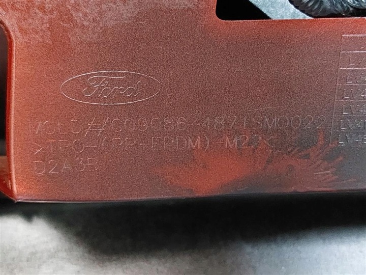PARE-CHOCS AVANT AVANT FORD KUGA MK3 ST-LINE PDC