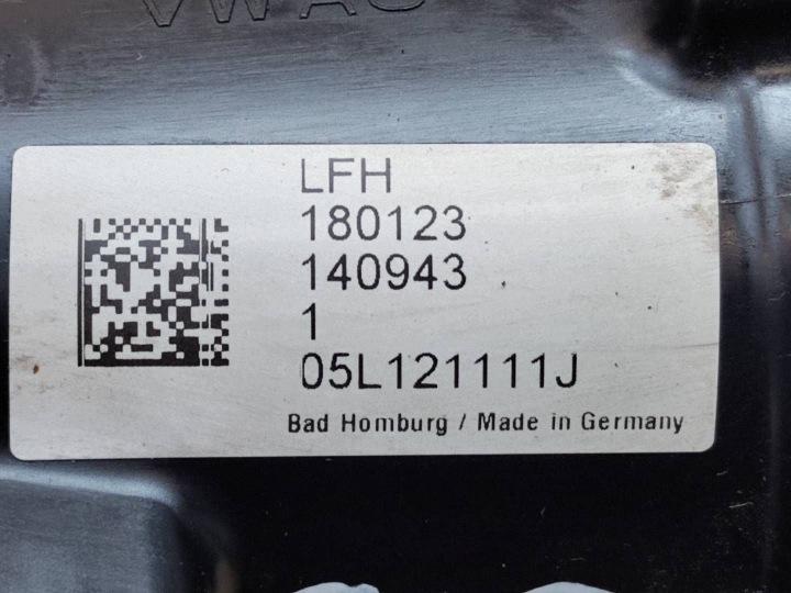 CHÂSSIS THERMOSTAT RÉGULATEUR LIQUIDE 05L121111J AUDI A6 C8 2.0 TDI