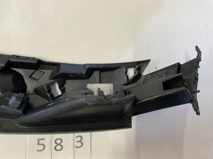 GLISSIÈRE PARE-CHOCS AVANT CITROEN JUMPY DROIT 583.