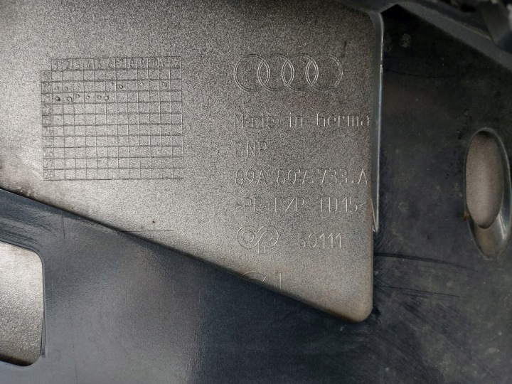 PARE-CHOCS BAS DOUBLURE AUDI Q4 E TRON 89A807733 OE