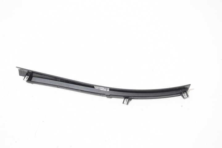 BMW 5 G60 G61 DROITE PROTECTION CALANDRE TABLEAU DE BORD INSTRUMENTATION CONSOLES