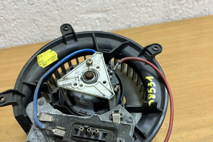 VENTILATEUR RADIATEURS MERCEDES-BENZ E (W210) D8531 2.2L DIESEL 85KW 1999