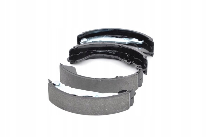 KIT PLAQUETTES FREINS 0 986 487 923 BOSCH SZCZEKA DE FREIN