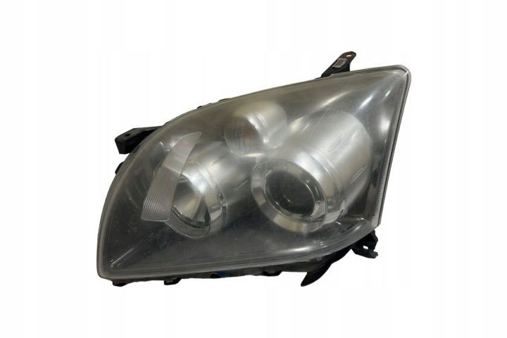 PROJECTEUR TOYOTA AVENSIS T250 35109