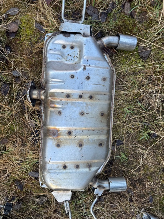 PEG8 8D21 TLUMNIK ÉCHAPPEMENT MAZDA