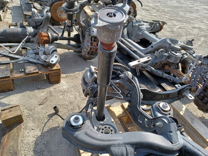 MERCEDES CLA W117 ROTULE DE DIRECTION BRAS DE SUSPENSION DROIT ARRIÈRE